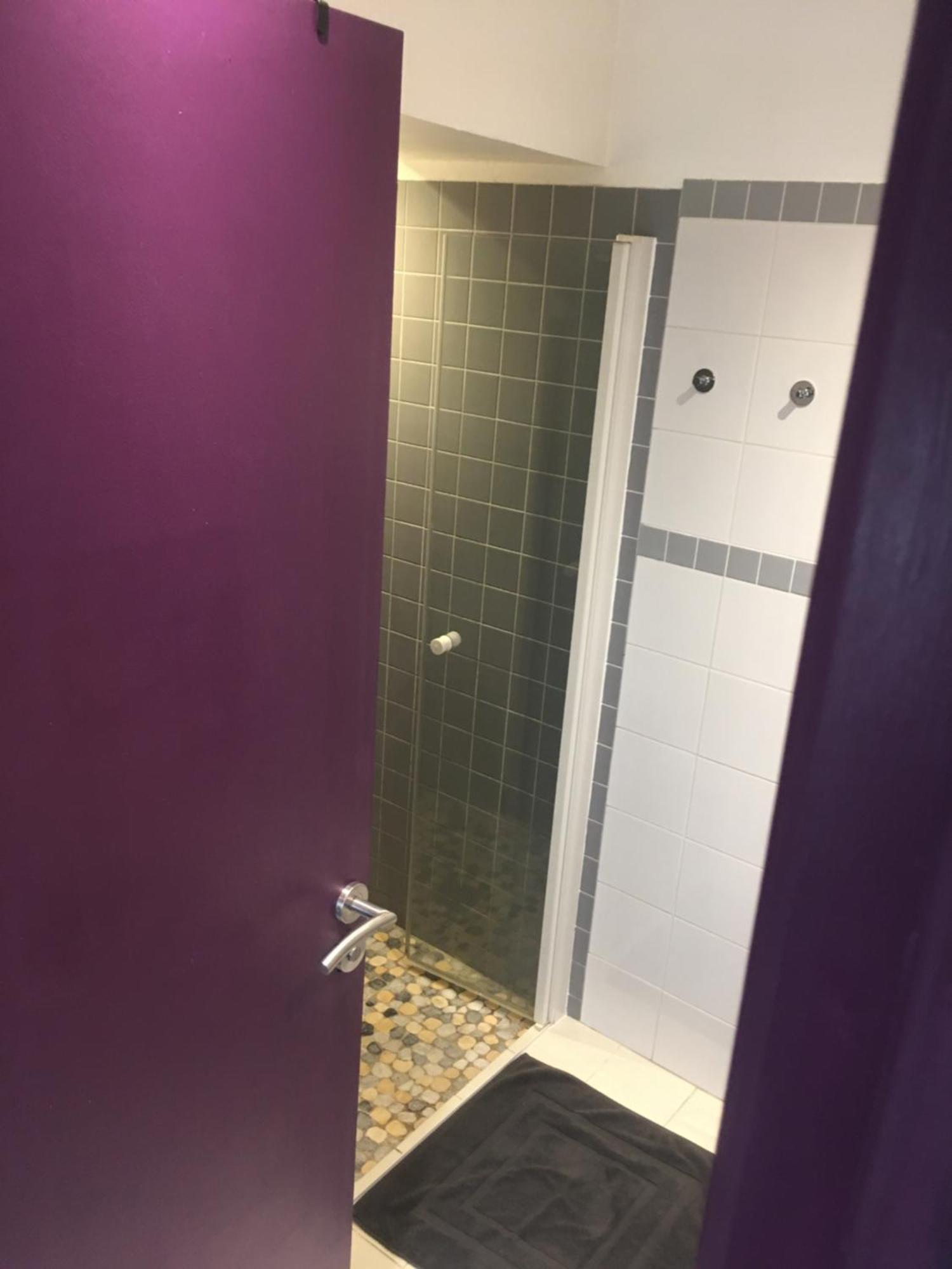 Ferienwohnung La Tour De Flandre Rousseloy Zimmer foto